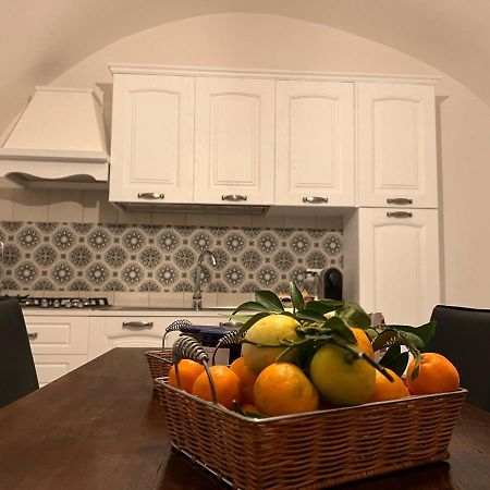 Апартаменти Residenze San Martino - Casa Della Fucagna Bovino Екстер'єр фото